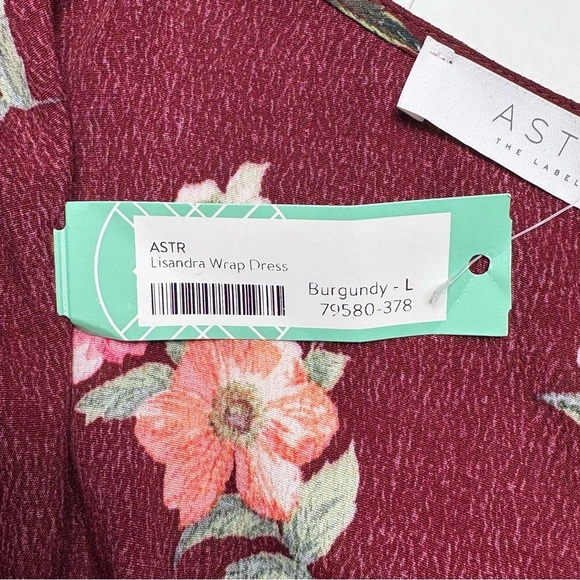 NWT ASTR The Label Lisandra Wrap Dress Size L Burgundy Floral Stitch Fix Midi - Picture 11 of 11